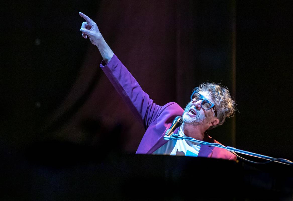 “Yo lo doy todo y espero que ustedes también”, dijo al público asistente al Centro de Espectáculos La Macarena. FOTO: JUAN ANTONIO SÁNCHEZ OCAMPO