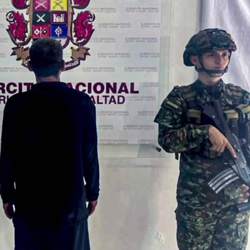 El presunto integrante del Clan del Golfo, según las autoridades, tendría más de 10 años de trayectoria criminal. FOTO: Séptima División del Ejército. 