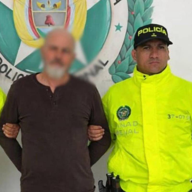 El docente de 62 años capturado en el municipio de Copacabana, al norte del Valle de Aburrá. FOTO Policía Metropolitana.