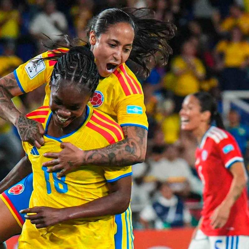 Linda Caicedo y Manuela Pavi serán titulares con la Selección Colombia Femenina este sábado, a las 6:00 de la tarde, como visitante ante Argentina. FOTO CORTESÍA FCF 