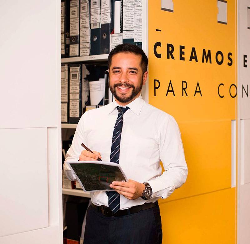 Oficiales de construcción y maestros de obra son algunos de los perfiles que más busca Amarilo. FOTO: CORTESÍA