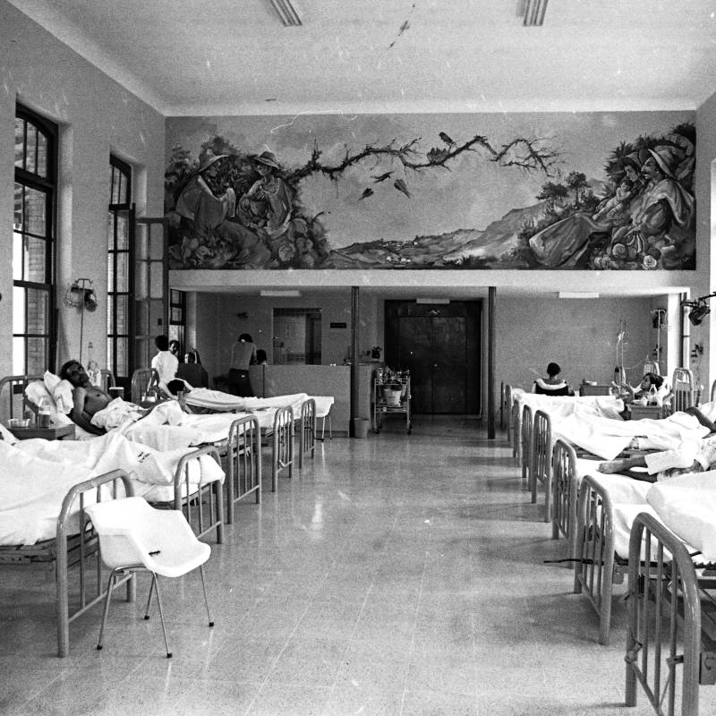 El 16 de mayo de 1913 nació la idea de crear el Hospital San Vicente. La década de los 40 fue para el hospital una época productiva en avances médicos, clínicos y cirugías. FOTOS HeRvásquez y Cortesía