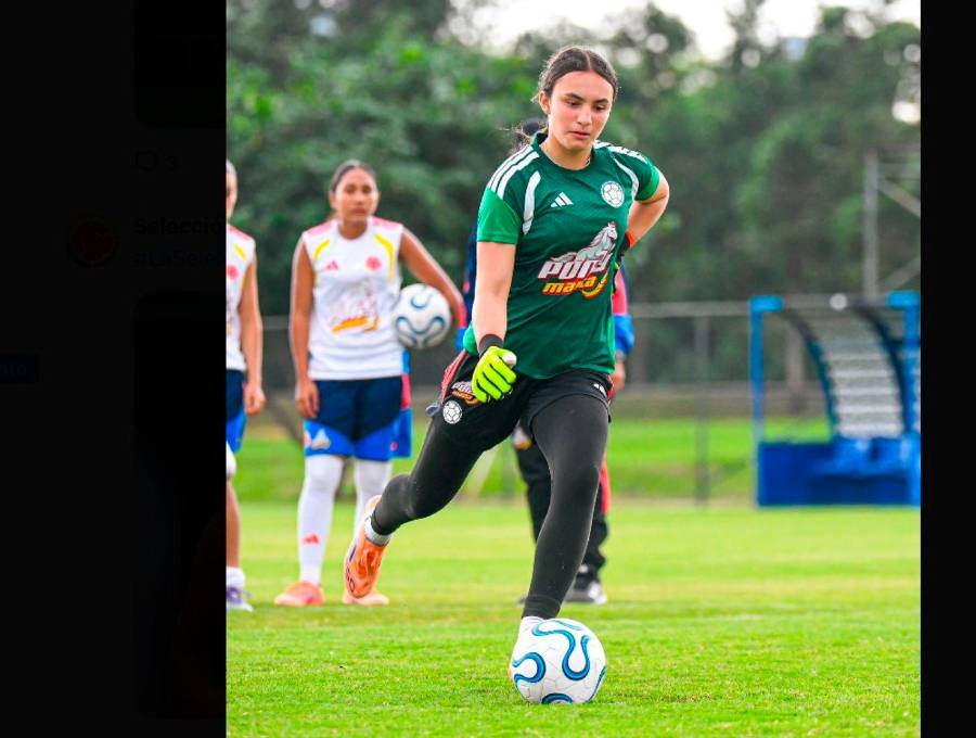 La arquera Sofía Prieto, quien ha sacado su arco en cero en los últimos tres partidos del Sudamericano, espera lograrlo ante Venezuela. FOTO FCF 
