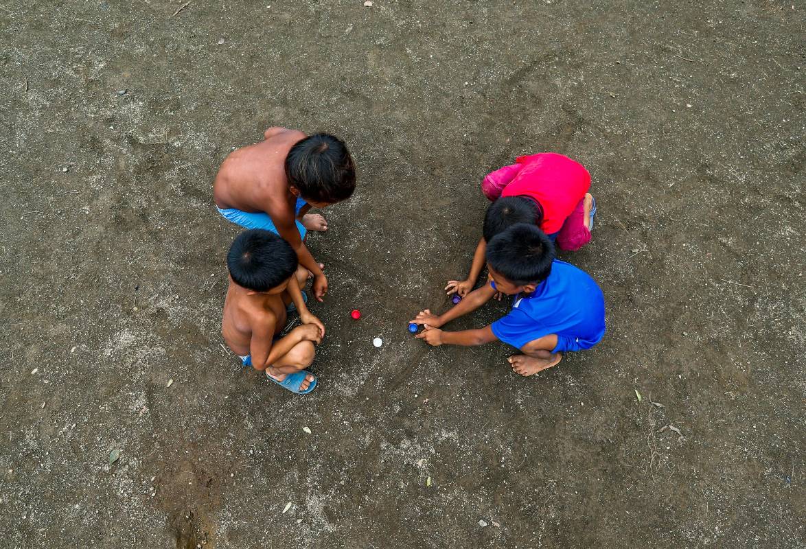 Las condiciones del albergue no son las apropiadas para alojar a las comunidades desplazadas por los violentos. Foto : Manuel Saldarriaga.