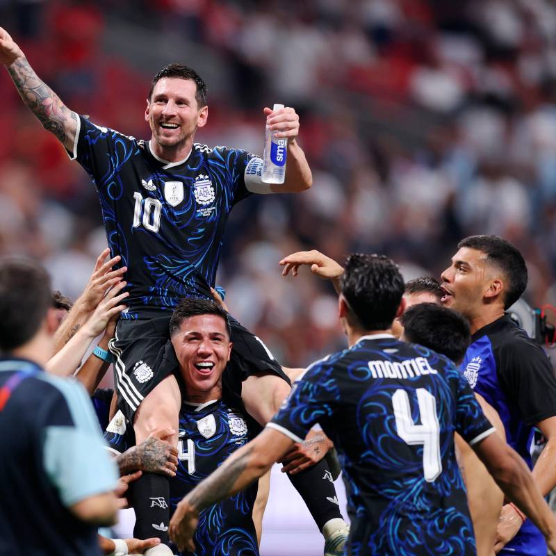 Lionel Messi está respaldado por un grupo que marca la diferencia por su carácter competitivo. FOTO @Argentina