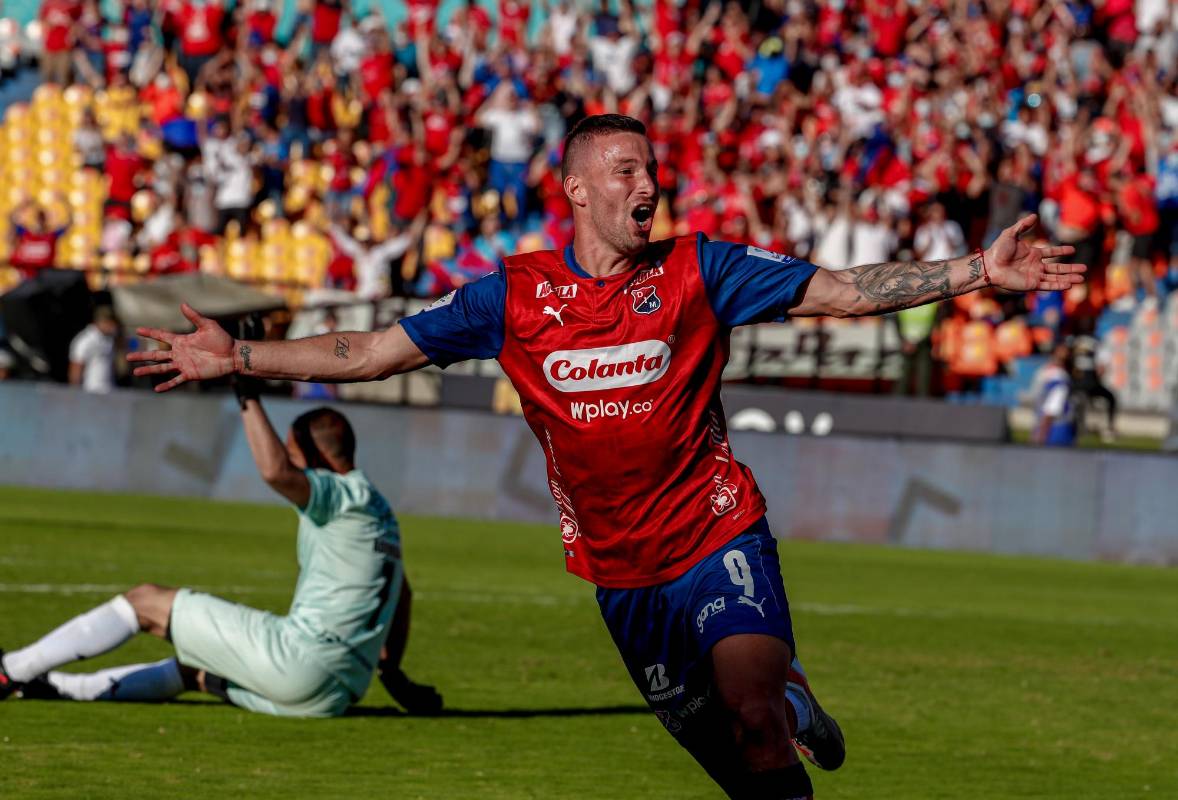 Independiente Medellín derrotó este domingo 2-0 a Deportivo Cali, en el estadio Atanasio Girardot, en desarrollo de la tercera fecha de la Liga. Foto: Juan Antonio Sánchez Ocampo
