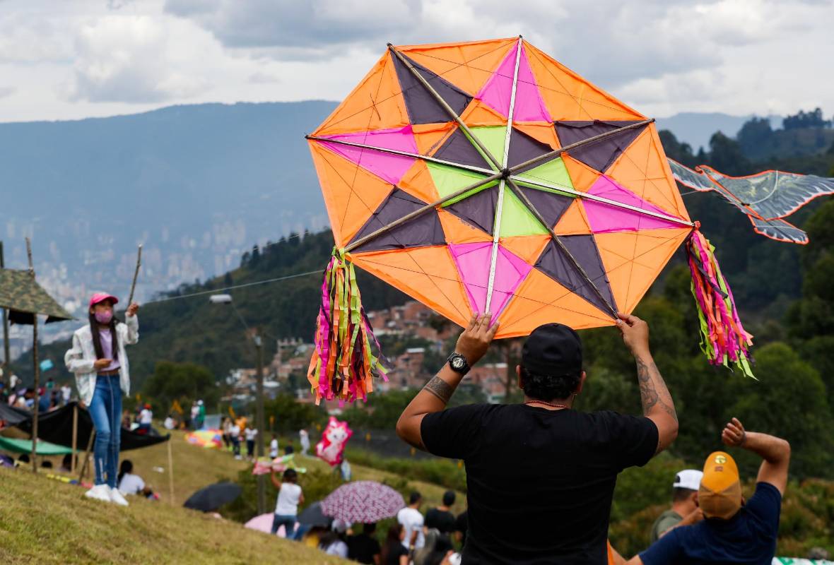 Entre 43 cometas, fueron premiadas las más creativas, las más grande, la que más se elevó, la más emblemática y la mas colorida. Foto: Manuel Saldarriaga Quintero.
