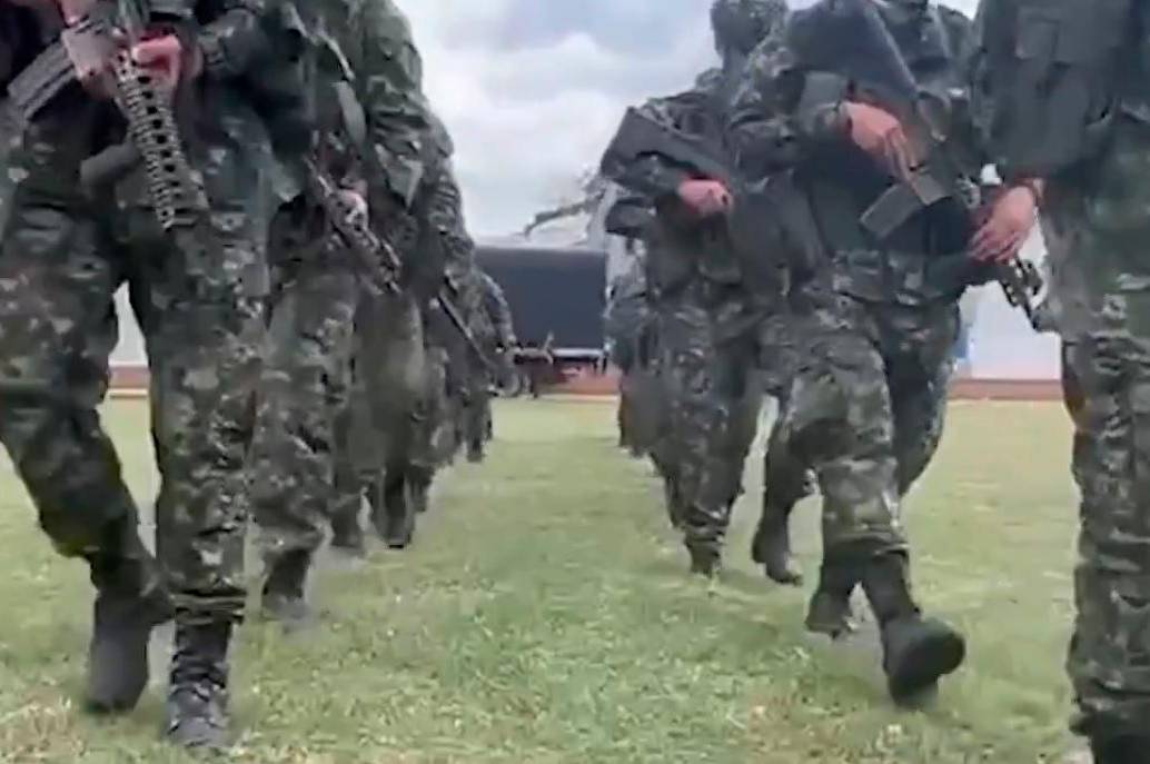 El Gobierno estima que por lo menos 3.000 colombianos están trabajando como mercenarios en distintos países. IMAGEN DE REFERENCIA TOMADA DE VIDEO DEL EJÉRCITO.