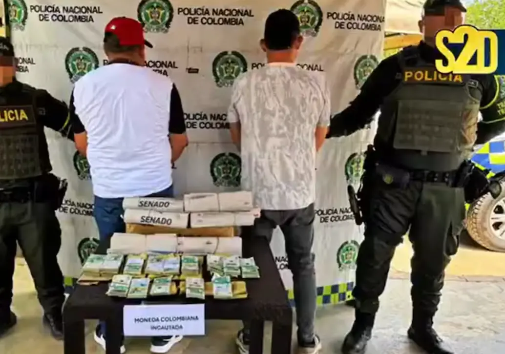 Luis Alfredo Acuña, del esquema de seguridad del secretario de la Cámara, fue detenido con el dinero. Foto: Policía