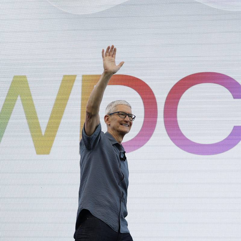 Menos carismático que su predecesor, Cook se reveló como un empresario excepcional, guiando a Apple por la senda de un crecimiento desenfrenado. FOTO Getty Images via AFP