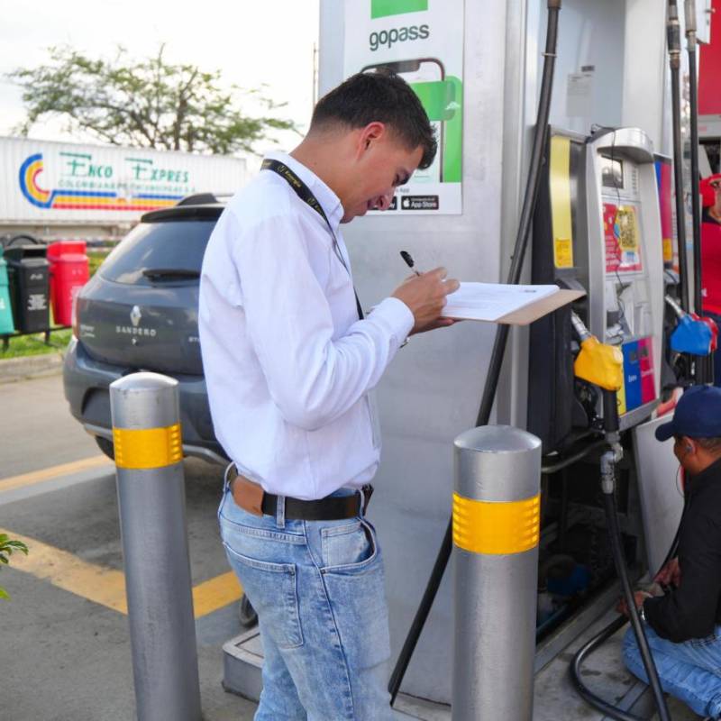  Los hallazgos relacionados con el incumplimiento en precios serán remitidos a la Superintendencia de Industria y Comercio, entidad encargada de adelantar las investigaciones correspondientes. Foto: Cortesía