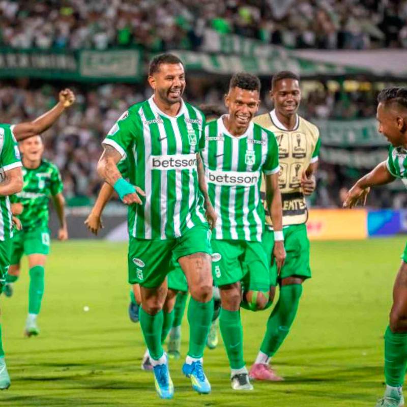 Atlético Nacional juega este domingo en el Atanasio Girardot ante Águilas Doradas por la décima fecha de la Liga BetPlay; sería la presentación de James Rodríguez como nuevo 10 del Verde. FOTO JUAN ANTONIO SÁNCHEZ