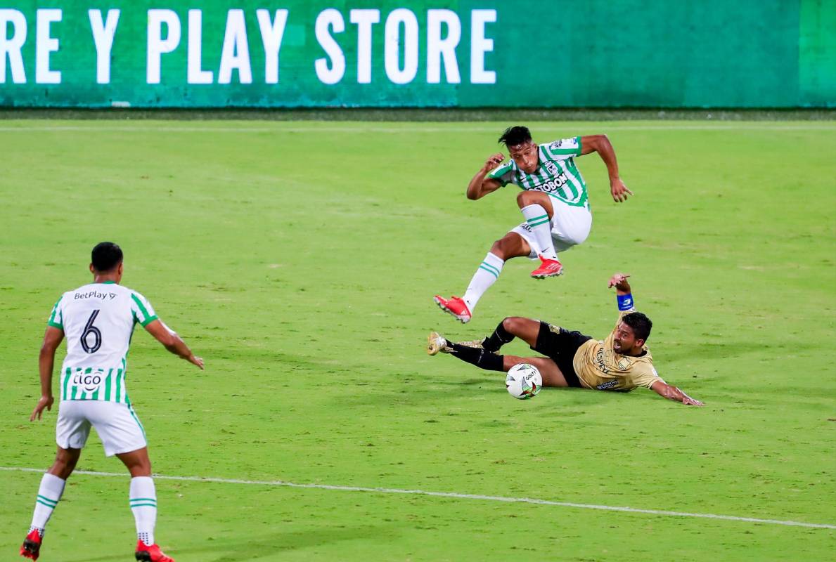 Con anotación de Yeison Guzmán supero 1-0 a Águilas Doradas de Rionegro. FOTO: Jaime Pérez 