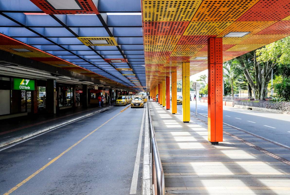En e acopio de taxis de la Terminal del Norte había una calma total después de los trajinados días de la salida de los turistas. Foto: Jaime Pérez