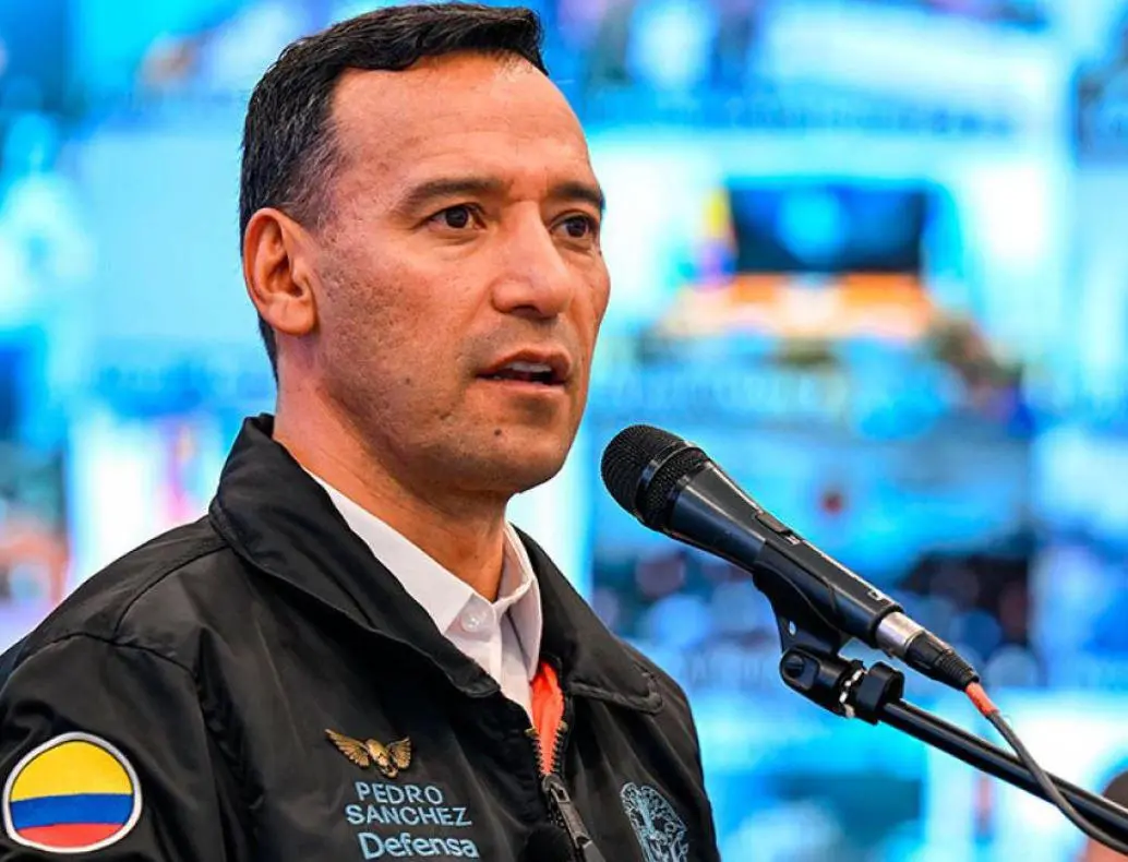 Pedro Sánchez, ministro de Defensa. Foto: MinDefensa.