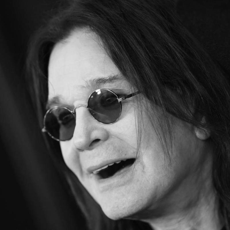 Ozzy Osbourne, ícono del heavy metal y voz inconfundible de Black Sabbath, murió a los 76 años rodeado de su familia. FOTO AFP