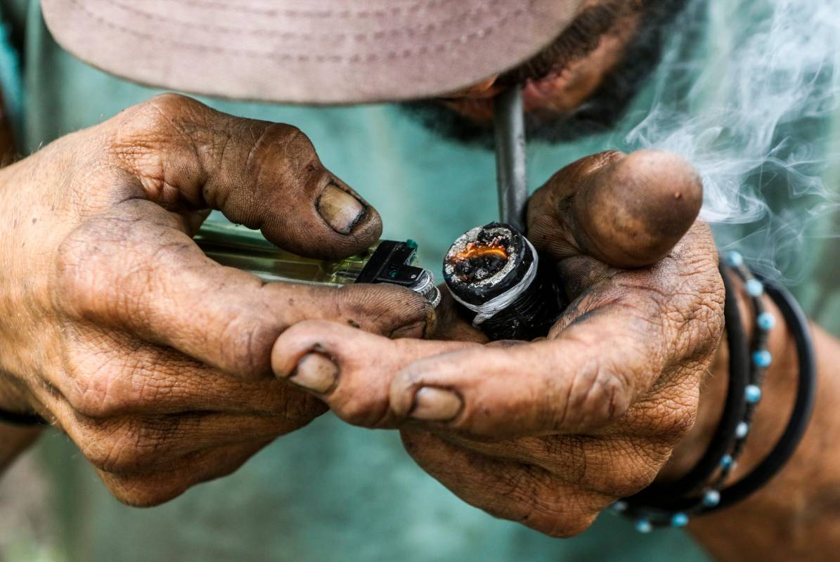 Hay sectores de la ciudad donde venden toda clase de alimentos y a su vez ofrecen toda clase de drogas como Bazuco, Ruedas y Cripta. FOTO: JULIO CÉSAR HERRERA