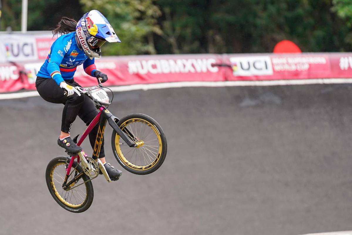 Mariana Pajón se impuso en la tercera y cuarta válida de la Copa Mundo UCI de Supercross en Bogotá. Foto: Colprensa