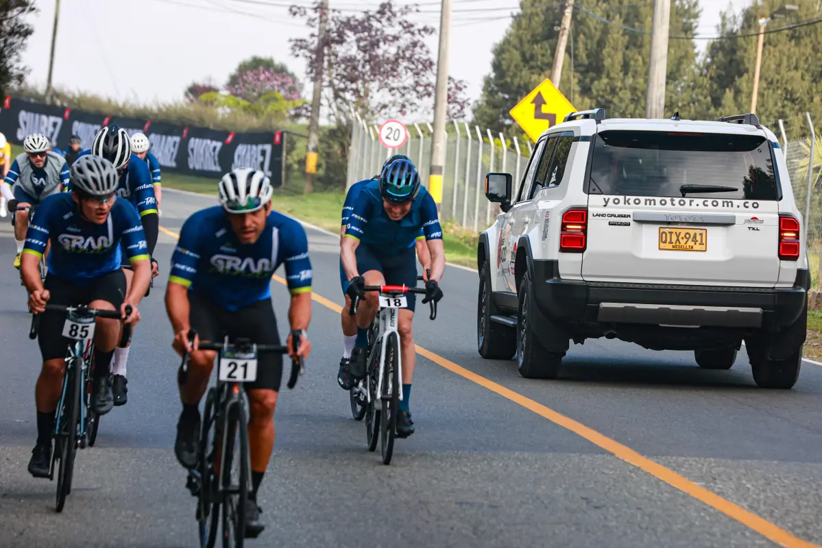 La acogida fue notable: tanto participantes como acompañantes destacaron la organización, la seguridad en la vía y la oportunidad de compartir un espacio deportivo en uno de los paisajes más representativos de Antioquia. Foto: Manuel Saldarriaga Quintero.