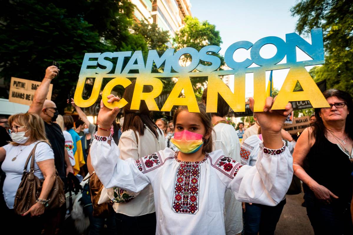 Los argentinos también hicieron sentir su voz de rechazo por la invasión. Foto: Getty