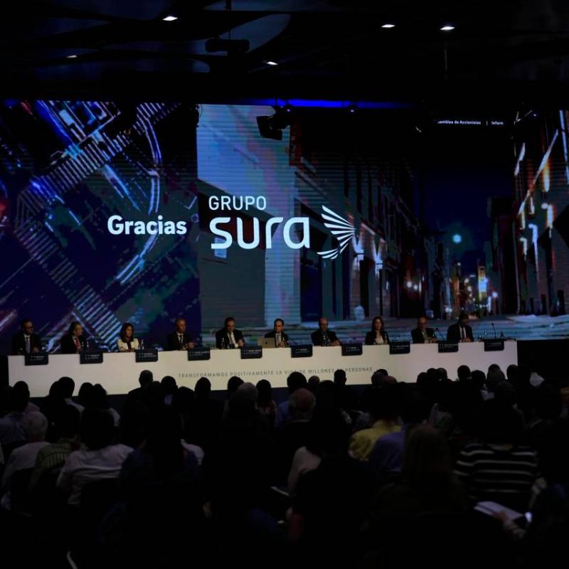 Jorge Mario Velásquez presidió su última asamblea como presidente de Grupo Argos. FOTO: Camilo Suárez