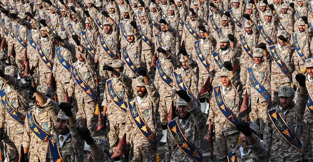 La Guardia Revolucionaria de Irán es una fuerza militar más importante que el mismo ejército, tiene como fin hacer cumplir la ley islámica y además defenderla de otros países. Foto: AFP