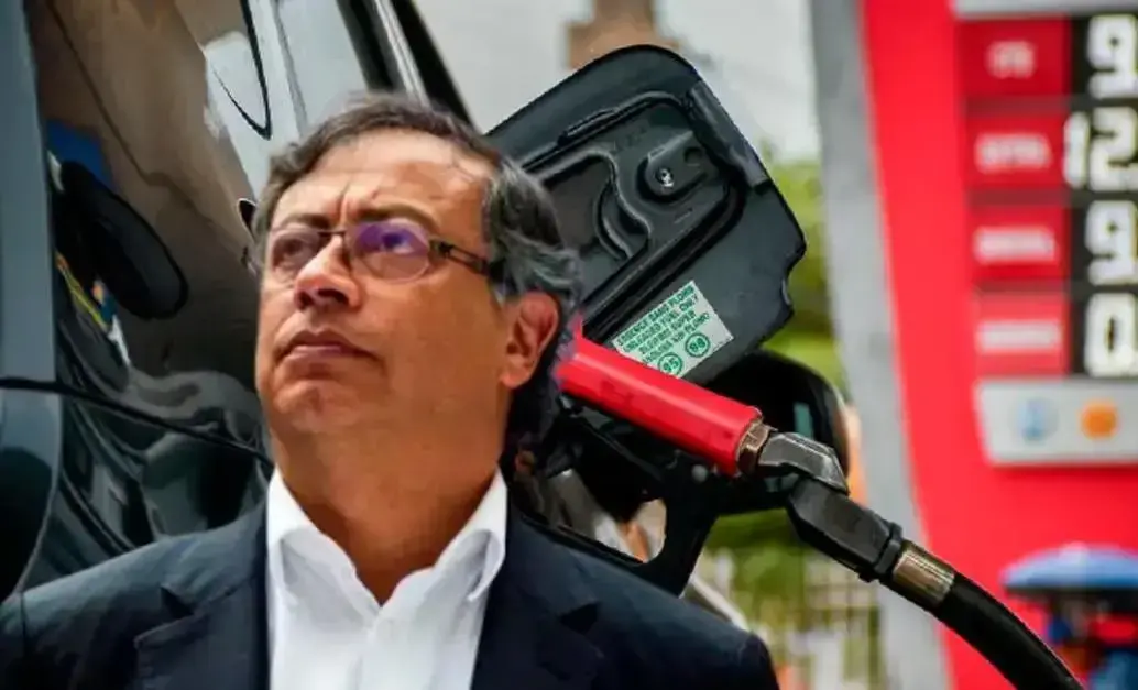 Desde 2026, la tarifa será de $42,609 por tonelada de CO2 equivalente, lo que se traduce en $384 adicionales por galón de gasolina. FOTO: Colprensa.