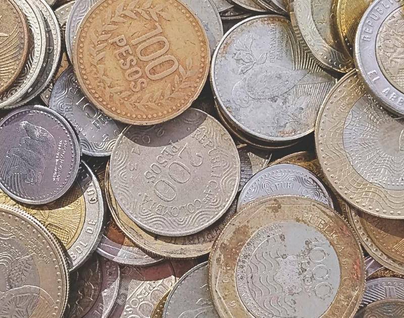 La escasez de monedas: un dolor de cabeza para comerciantes y clientes