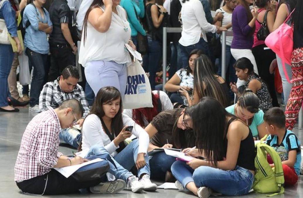 El mercado laboral colombiano registró en marzo de 2026 un aumento de 650 mil personas ocupadas frente al mismo mes de 2025, al pasar de 23,7 millones a 24,3 millones, según el Dane. La expansión se concentra en dos posiciones: trabajo por cuenta propia y empleo particular. FOTO: El Colombiano.