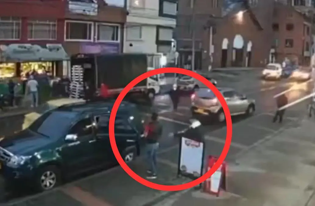 <p>El crimen ocurrió en Ciudad Jardín Norte y es investigado como un caso de sicariato. FOTO: X: @JACOBOSOLANOC</p><p> </p>