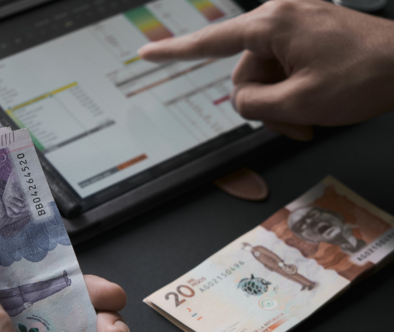 Rifas, lujo y redes sociales, así opera el lavado de dinero entre influencers en Colombia, Brasil y México, según InSight Crime y la Dian. FOTO: Getty.