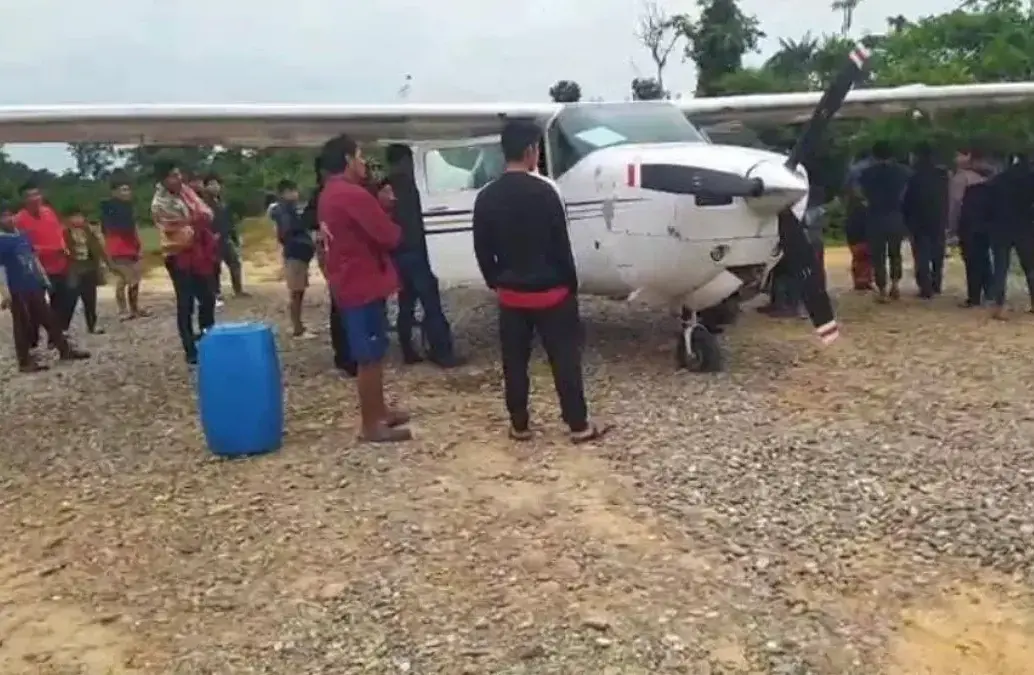 <span class="mln_uppercase_mln">Operativo</span><b><span class="mln_uppercase_mln"> en Bolivia en el que cayó Edwuard Fabricio Osorio Rodríguez, piloto colombiano señalado de transportar droga. </span></b><span class="mln_uppercase_mln">FOTO: REDES SOCIALES</span>
