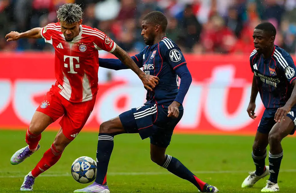 El futbolista colombiano Luis Díaz firmó contrato con el cuadro alemán hasta junio del 2029. FOTO: TOMADA DEL X DE @FCBayern