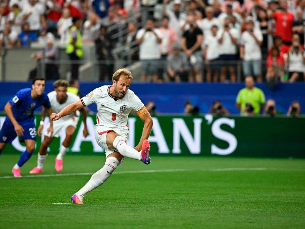 El delantero inglés Harry Kane es la gran figura de la Selección de su país, que busca volver a ganar un Mundial después de 60 años. Foto: AFP