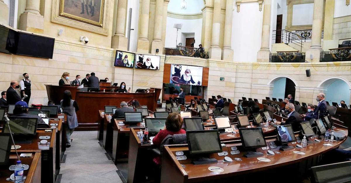 El lío de los partidos por ausencia de sus principales electores