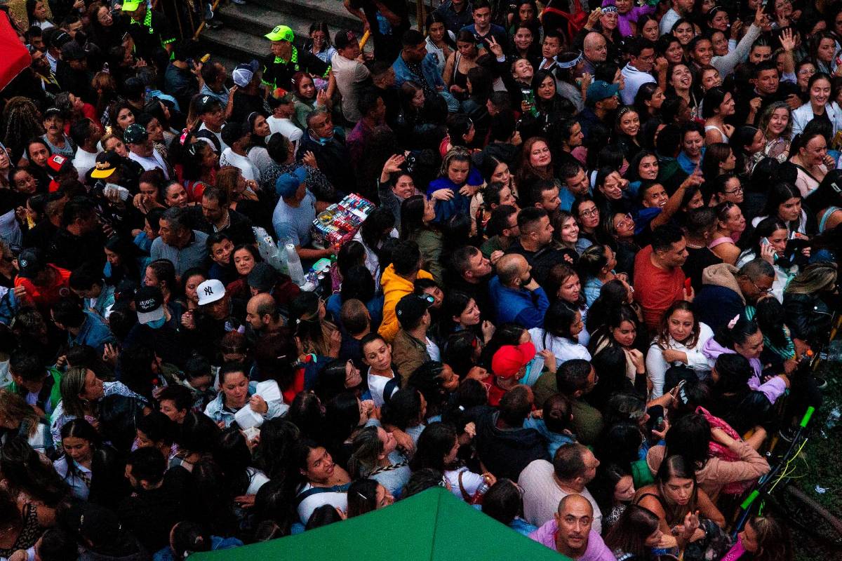 Las aglomeraciones son constantes y la infraestructura es insuficiente. Los olores son insoportables. Fotos Camilo Suárez 