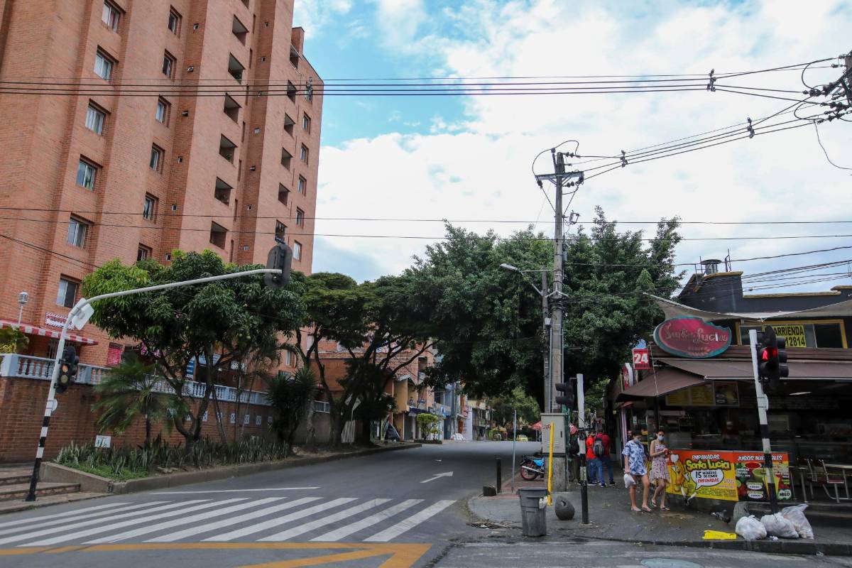 Barrio Santa Lucia de la comuna 13, calle 47 D con carrera 87. Foto : Edwin Bustamante