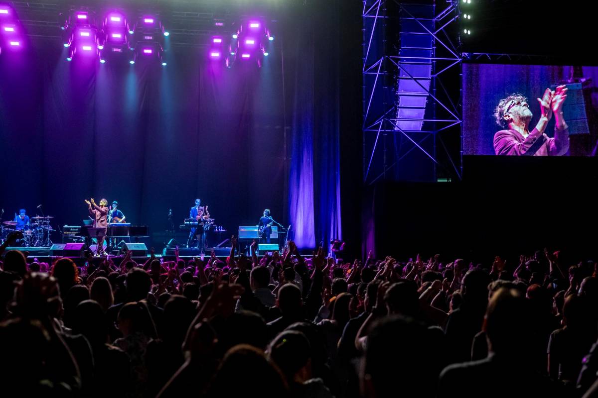  Un juego de luces acompaño el espectáculo. FOTO: JUAN ANTONIO SÁNCHEZ OCAMPO