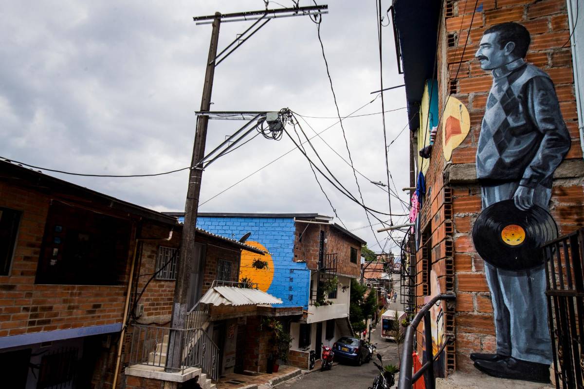Este nuevo trayecto de arte urbano se consolida como un destino turístico y cultural de la ciudad. Foto: Julio César Herrera
