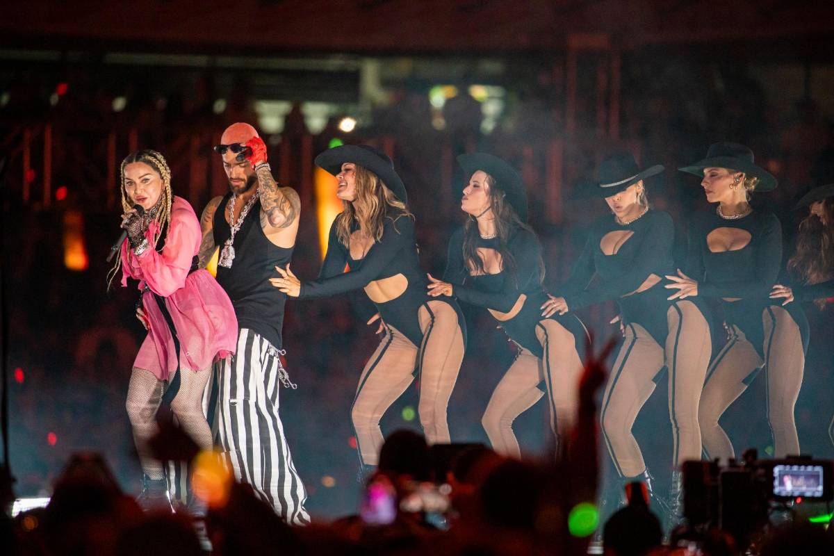 Para tristeza de muchos, la llamada “Reina del pop” solo cantó una canción más y se fue sin despedirse. Foto: Carlos Velásquez