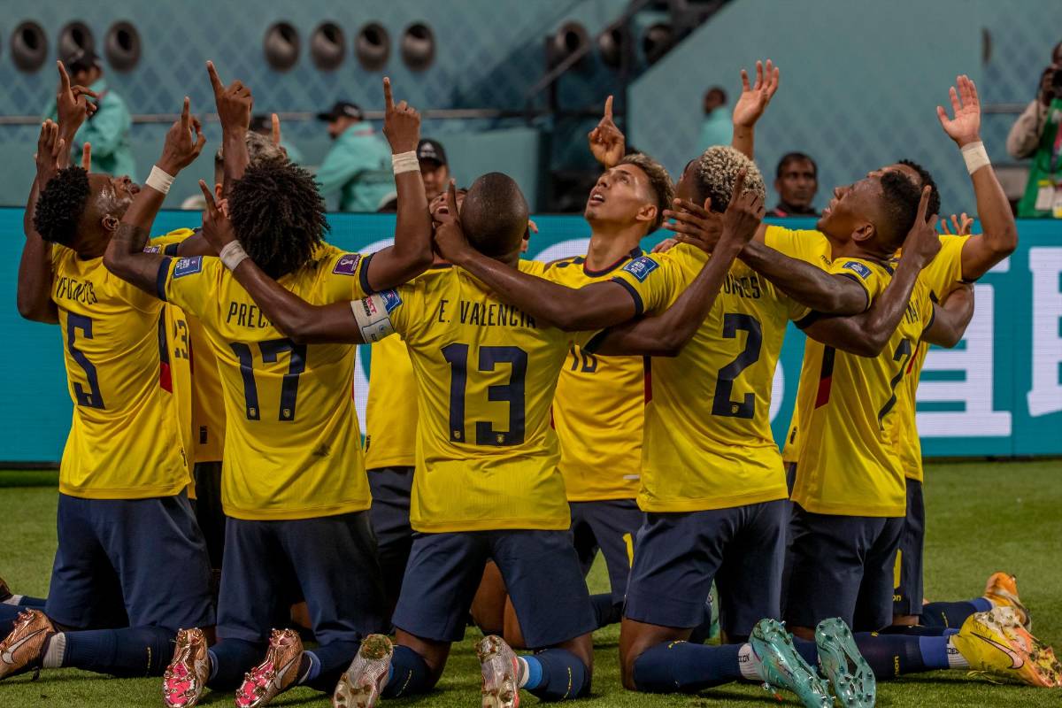La selección ecuatoriana no pudo ratificar su buena campaña y se quedó por fuera tras perder 2-1 con los africanos. FOTO: JUAN ANTONIO SÁNCHEZ