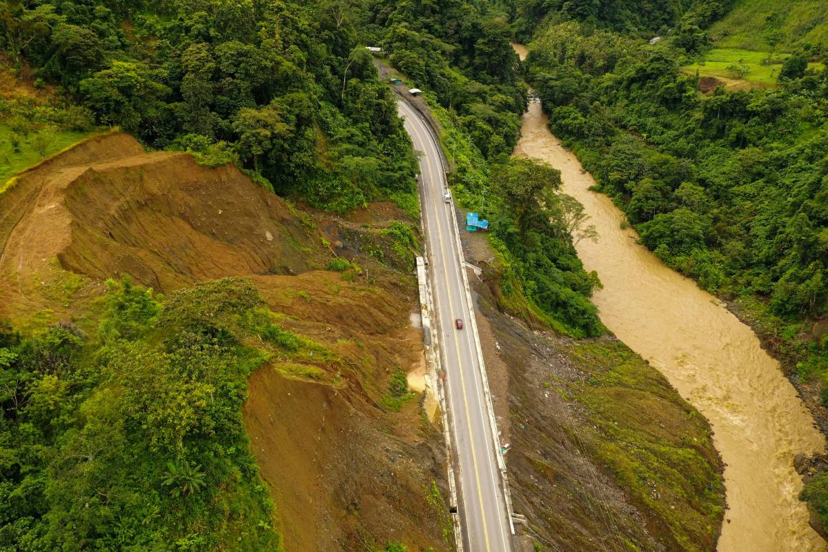 Con las obras de autopistas Mar 2, unidas a Mar 1, los tiempos de viaje entre la capital Antioqueña y Necoclí será aproximadamente de cuatro horas y media. Foto: MANUEL SALDARRIAGA QUINTERO.