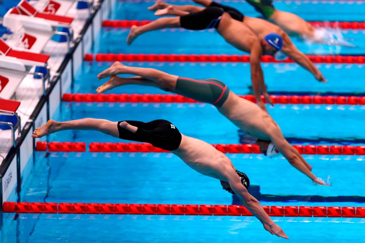 Jesse Reynolds del equipo de Nueva Zelanda compite durante sus 400 m estilo libre masculino. Foto: Getty