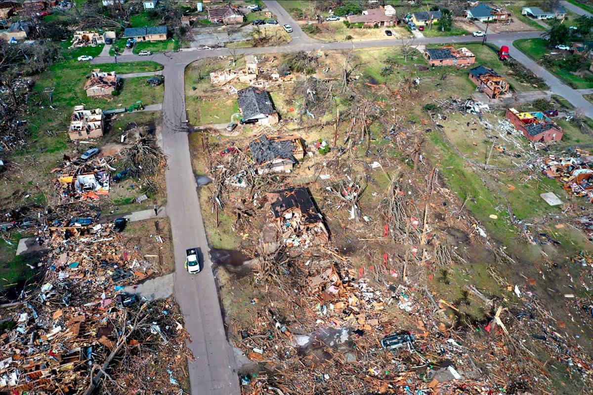 Organismos de socorro han calificado a Missisippi como “zona de guerra” por las afectaciones causadas por el fenómeno natural. Foto: Getty