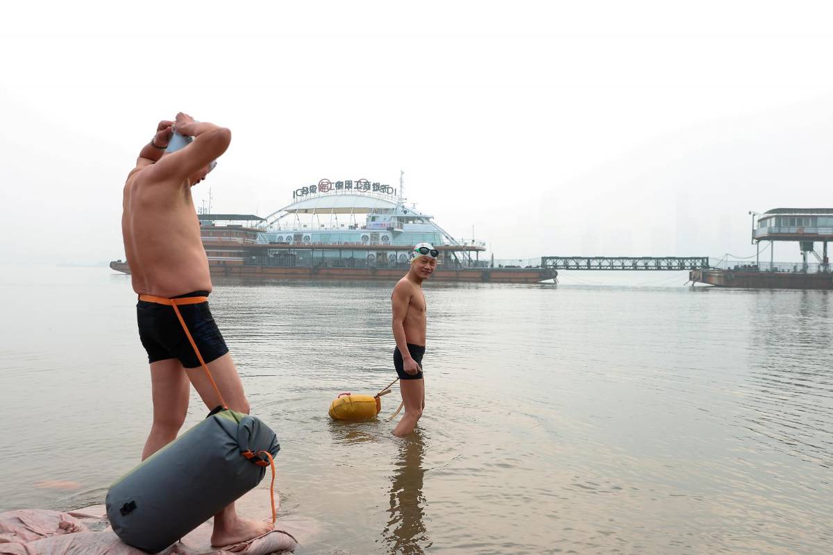 Ahora en los ríos y sitios de recreo el panorama es otro, se vive tranquilo aunque sin olvidar las muertes por la enfermedad. Foto: Getty Images
