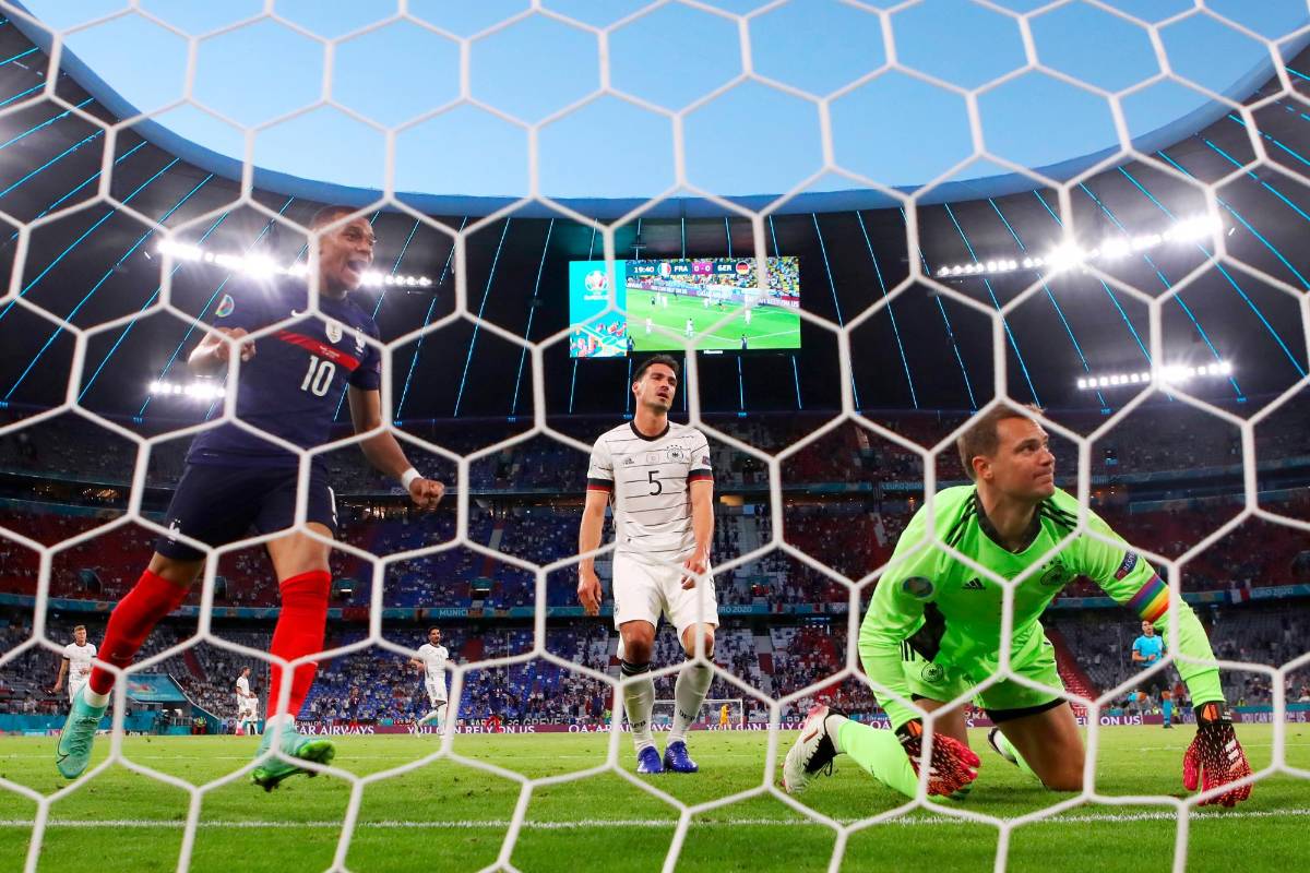 Con un autogol de Hummels Alemania perdió su primer encuentro contra la selección Francesa 1 - 0. Foto Getty