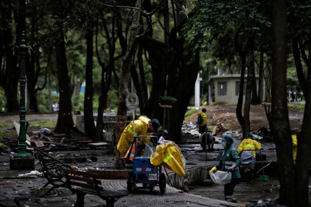 Las autoridades iniciaron la recuperación del espacio después de la salida de los indígenas. FOTO: COLPRENSA