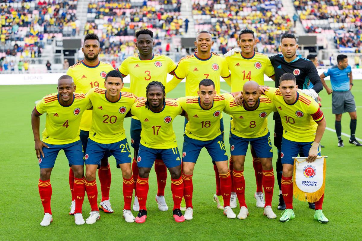 La mayoría de jugadores en acción no habían jugado juntos, pero esto no fue impedimento para que surgieran algunas sociedades. Foto: FCF