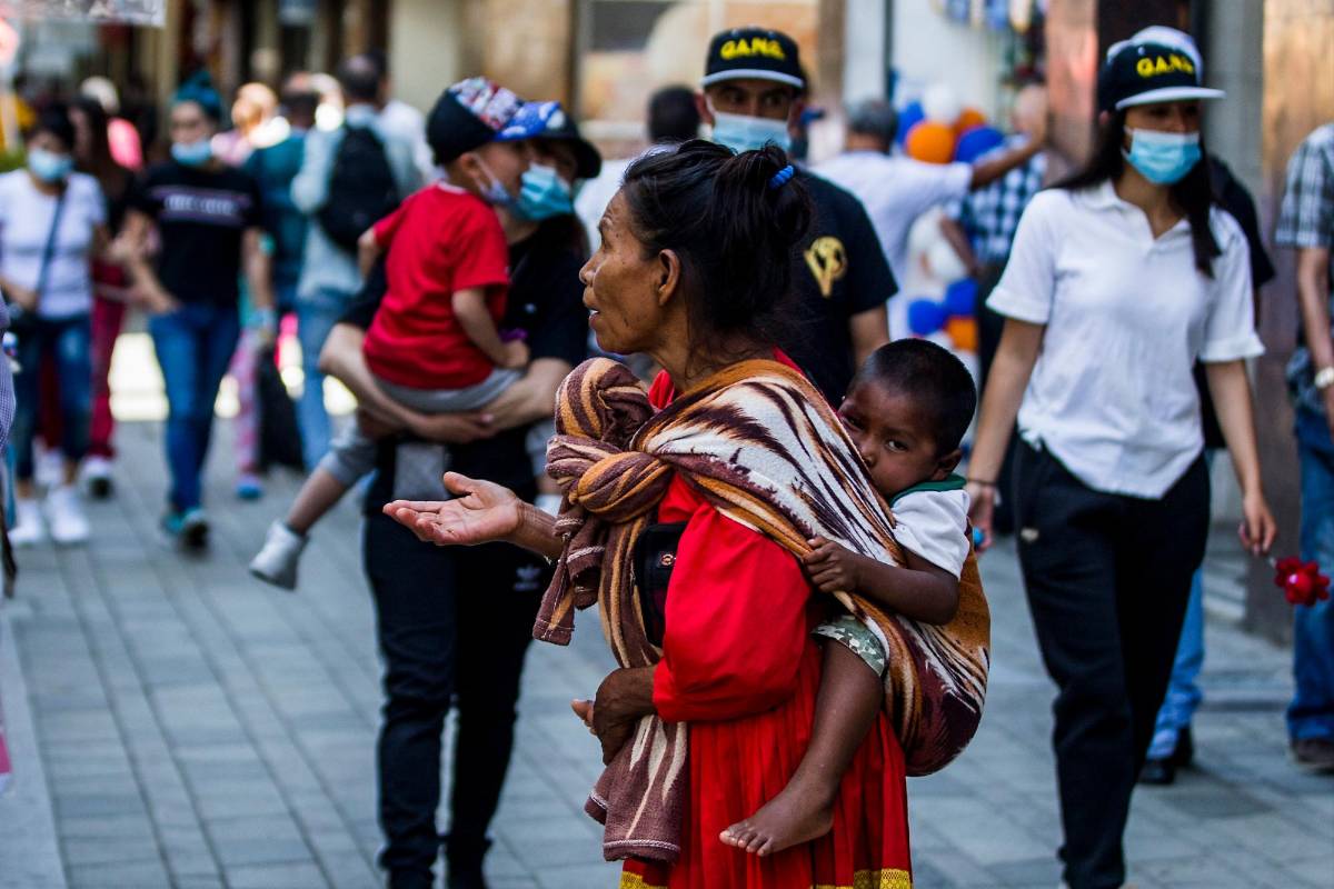 En Medellín hay 6.118 indígenas asentados . Estos hacen parte de los cabildos Chiraguá, Nutabe, Inga, Embera, Entre otros. Foto: Julio César Herrera