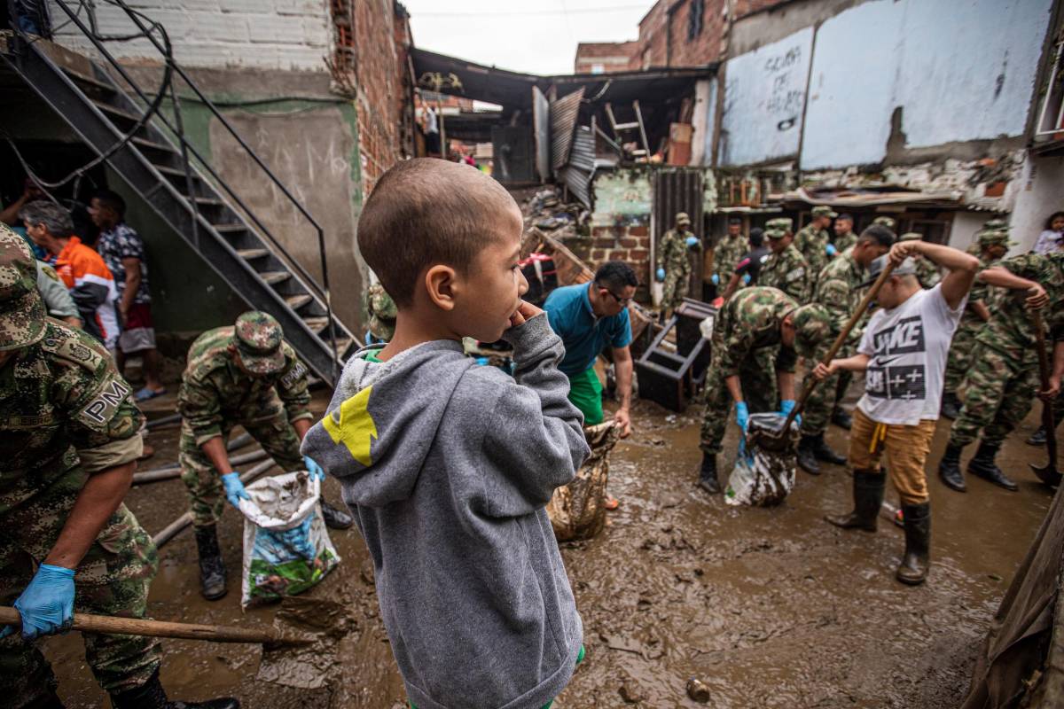 El invierno causó afectaciones en el barrio Santa Cruz al igual que en muchos sectores del Valle de Aburrá y diferentes municipios de Antioquia. Foto: Carlos Velázquez 
